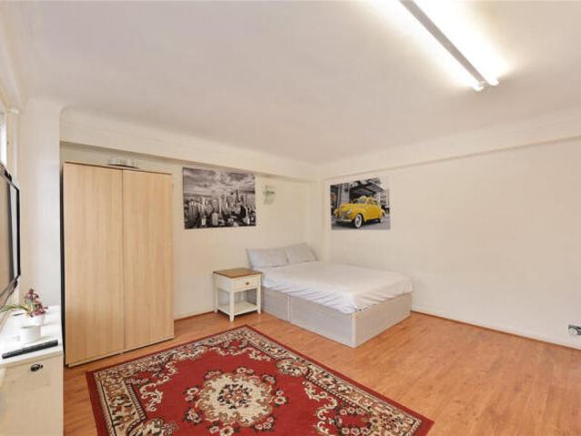 Apartment for sale in Cat Hill