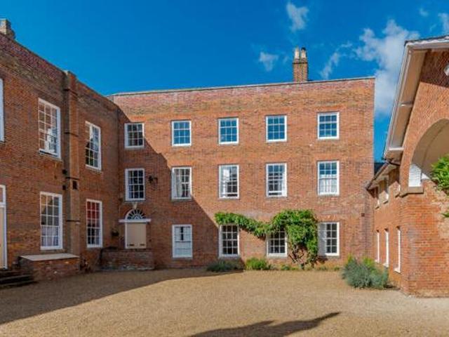 House for sale in Sandy, Bedfordshire