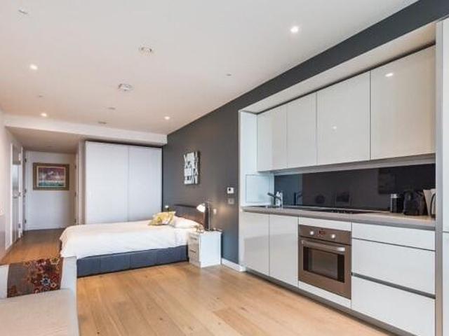 House for sale in City of London, Greater London