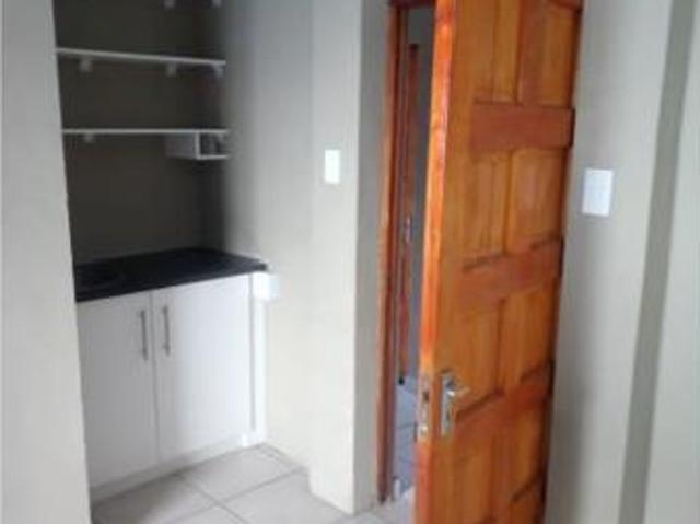 Property for rent in Seaview, Kwazulu-natal