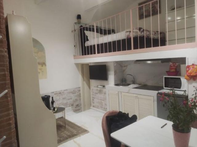 Monolocale in affitto a Firenze, Toscana