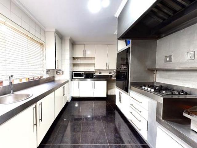 Property for rent in Westcliff, Johannesburg