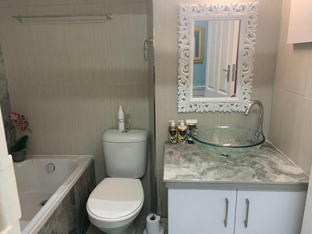 Property for rent in Cape Town, Western Cape