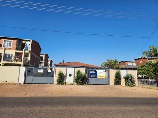 Apartment for rent in Waterkloof, Gauteng