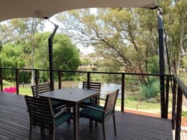 Apartment for rent in Douglasdale, Randburg