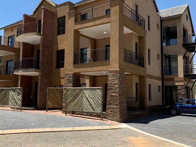 Apartment for rent in Farrarmere, Ekurhuleni