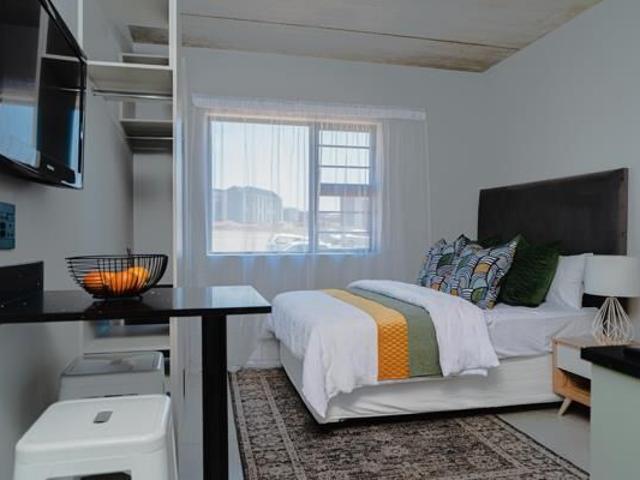 Apartment for rent in Roodepoort-Noord, Roodepoort