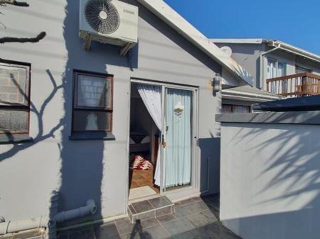 Apartment for rent in Gonubie, Eastern Cape