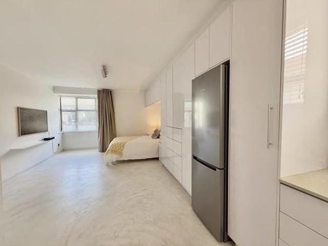 Apartment for rent in Cape Town Ward 115, Cape Town