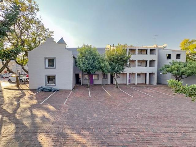 Apartment for rent in Waterkloof, Gauteng