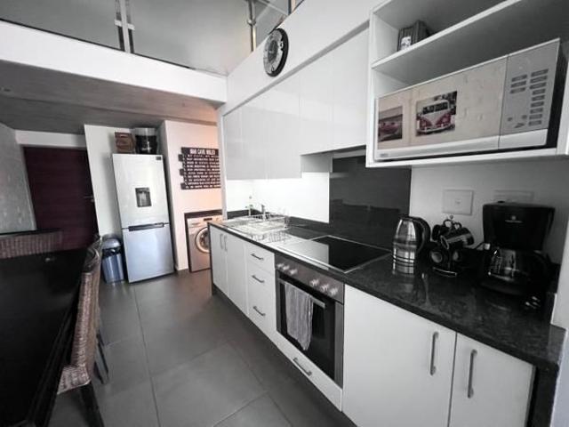 Apartment for rent in Waterkloof, Gauteng