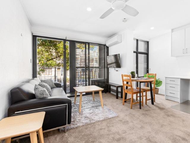 Granny Flat for rent in Sydney, New South Wales
