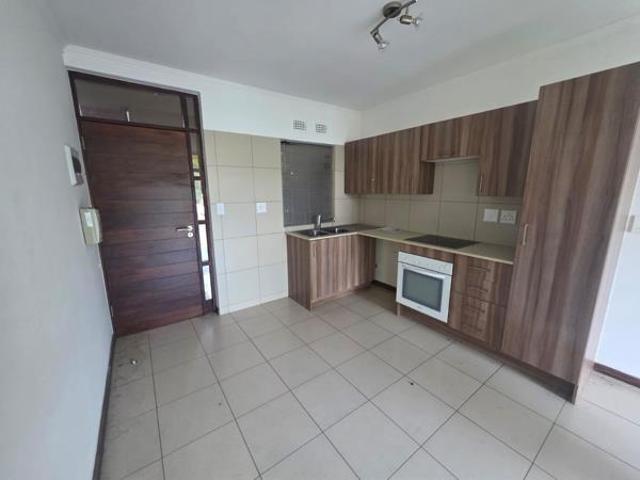 Apartment for rent in Lazer Park, Roodepoort