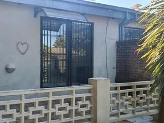Apartment for rent in Nooitgedacht, Gauteng