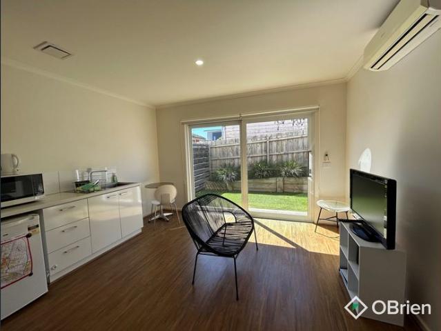 Granny Flat for rent in Frankston, Melbourne