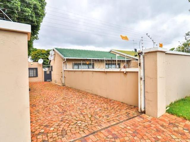 Apartment for rent in Randburg, Gauteng
