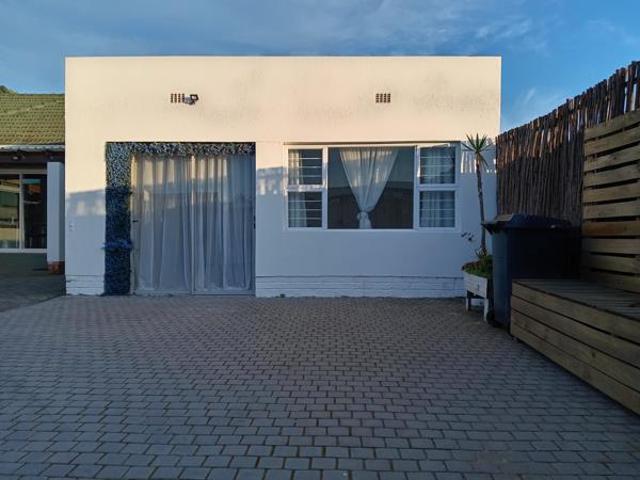 Property for rent in Cape Town, Western Cape