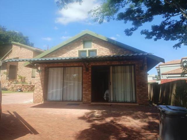 Apartment for rent in Waterkloof, Gauteng
