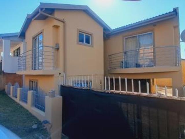 Apartment for rent in Chatsworth, Kwazulu-natal