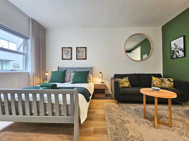 Property for rent in Cape Town, Western Cape