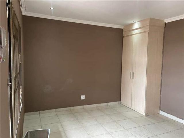 Apartment for rent in Nellmapius