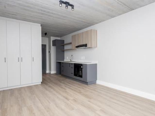 Apartment for rent in Cape Town Ward 53, Cape Town