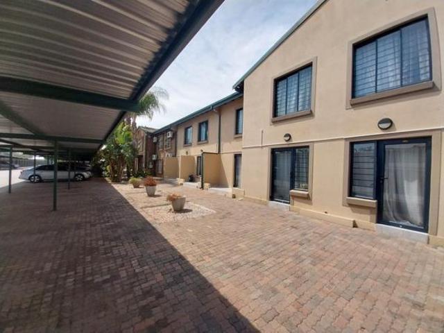 Apartment for rent in Waterkloof, Gauteng
