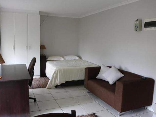 Apartment for rent in Cape Town Ward 58, Cape Town