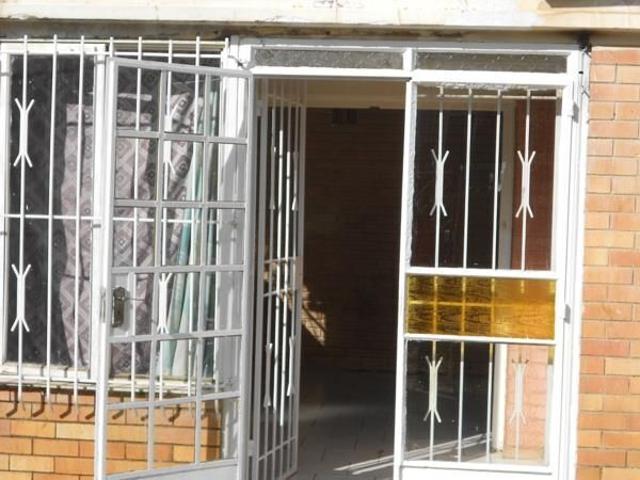 Apartment for rent in Vosloorus, Gauteng