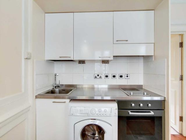 Studio for rent in Soho, Isle Of Man