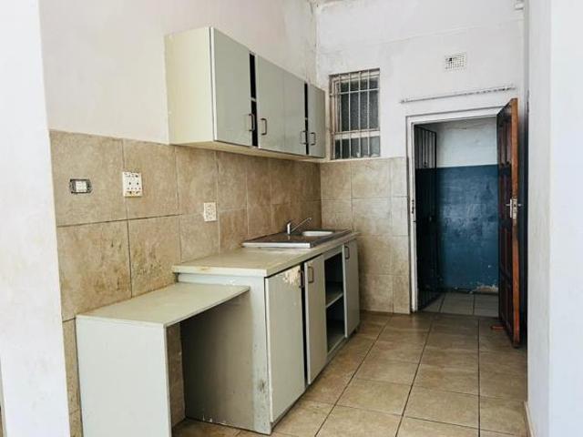 Apartment for rent in Seaview, Kwazulu-natal