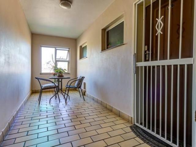 Apartment for rent in Terenure, City of Ekurhuleni Metropolitan Municipality