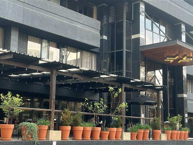 Apartment for rent in Atholl Gardens, Sandton