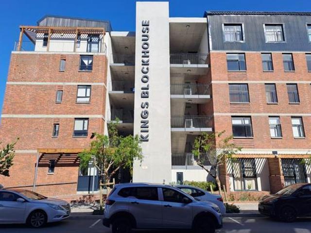 Apartment for rent in Cape Town Ward 53, City of Cape Town