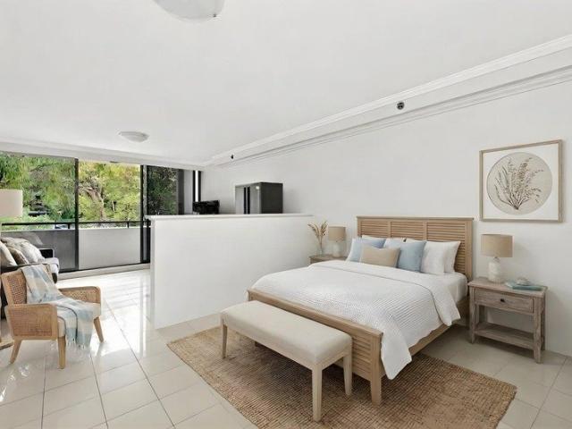 Apartment for rent in Lower North Shore, Sydney
