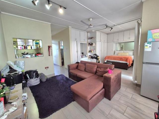 Property for rent in Seaview, Kwazulu-natal