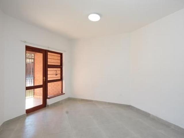 Apartment for rent in Nooitgedacht, Gauteng