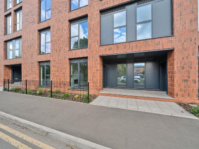 Studio for rent in New Normanton, East Midlands
