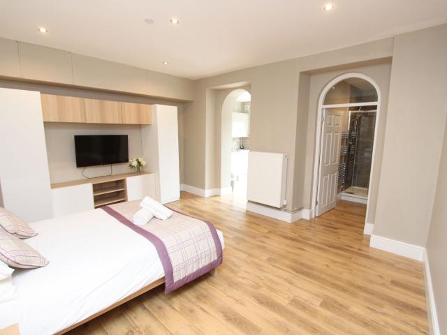 Studio for rent in City Centre, Feckenham