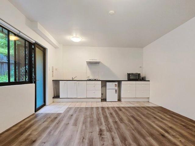 Granny Flat for rent in Sydney, New South Wales