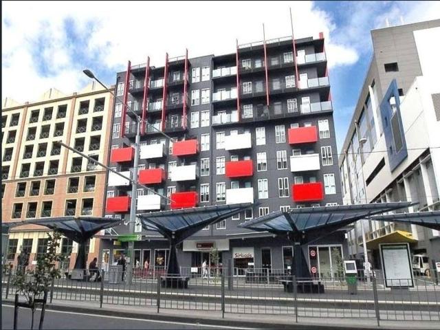 Apartment for rent in Carlton