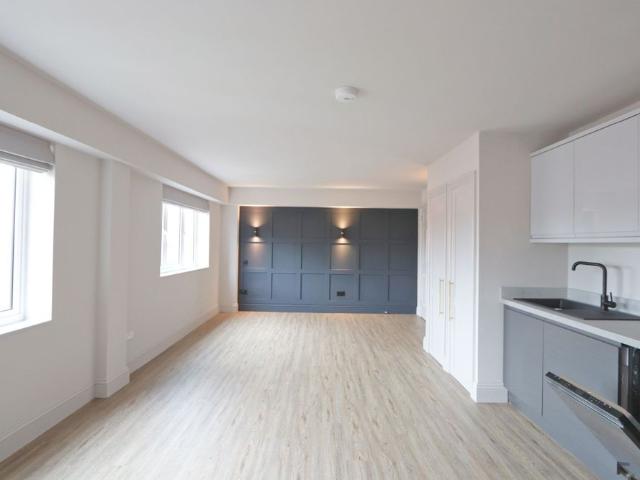 Studio for rent in City Centre, Feckenham