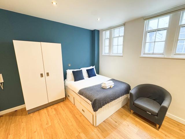 Studio for rent in City Centre, Feckenham