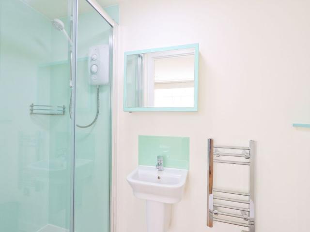 Studio for rent in City Centre, Feckenham