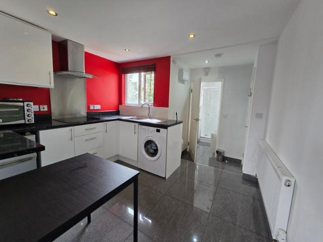 Studio for rent in London Borough of Croydon, Thornton Heath