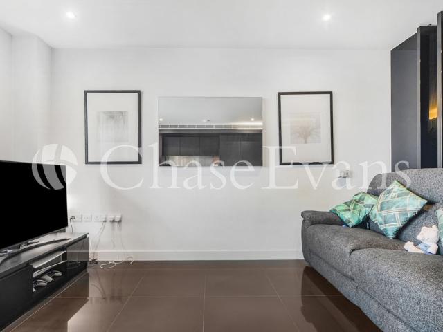 Studio for rent in Isle Of Dogs, Greater London