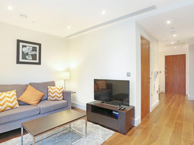 Studio for rent in Isle Of Dogs, Greater London