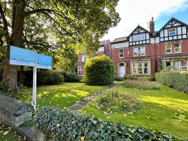 Studio for rent in Headingley, West Yorkshire