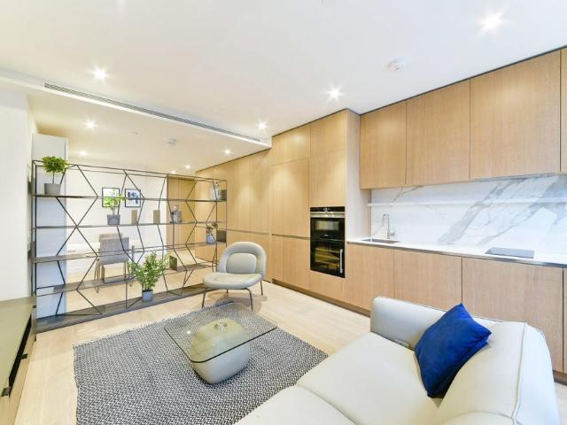 Studio for rent in Wood Wharf, Greater London