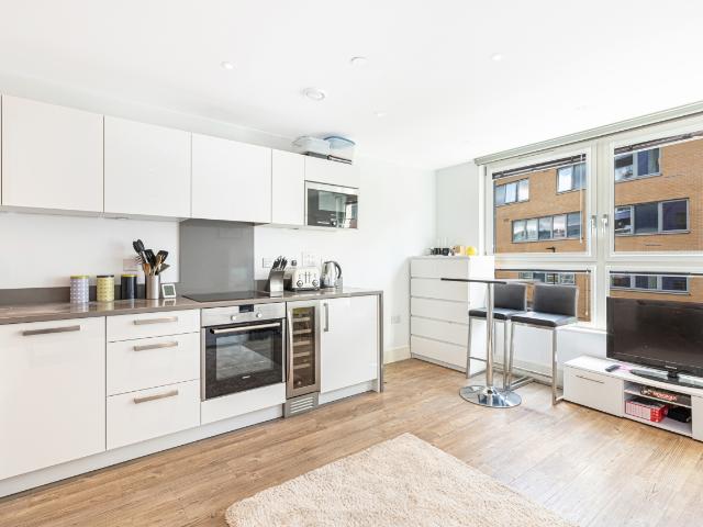 Studio for rent in Highbury, Greater London